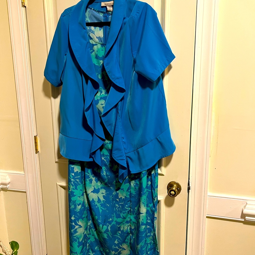 Women’s Two piece Dress Size 22